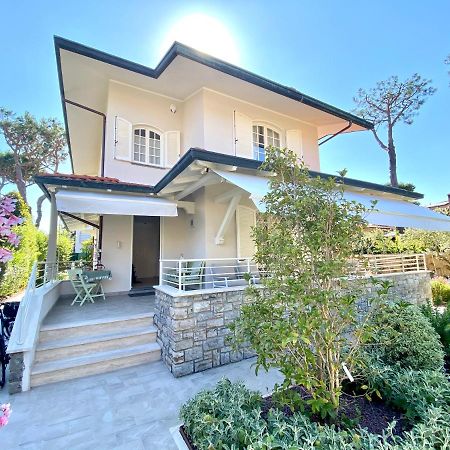 Bellaisa Bed & Breakfast Camaiore Eksteriør bilde