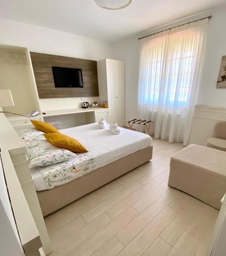 Bellaisa Bed & Breakfast Camaiore Eksteriør bilde